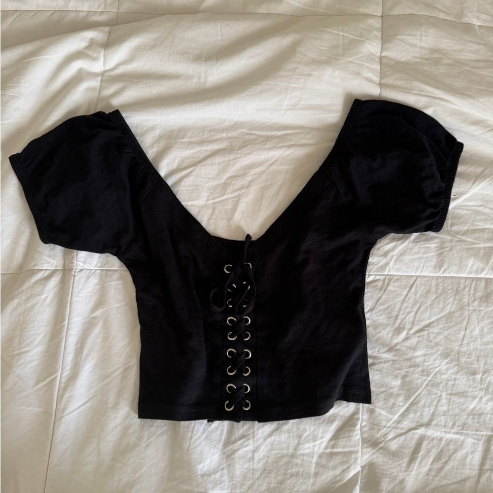 Me to We Black Lace-Up Front Crop Top XS NWT